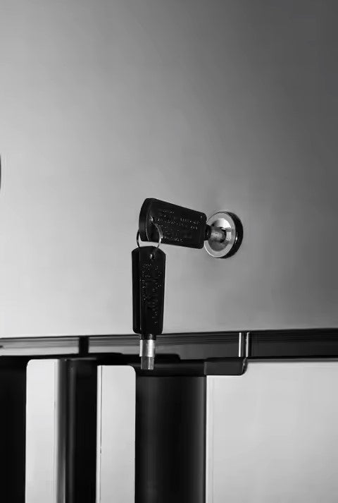 Up Right Chiller 02 Glass Doors